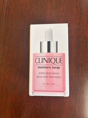 Clinique Pink Moisture Surge Active Glow Serum